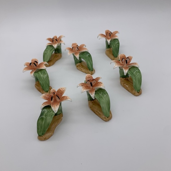 Set Of 7 1986 Vintage Pia Tiger Lilies Peach Bone China Napkin Ring Holders - Picture 6 of 8